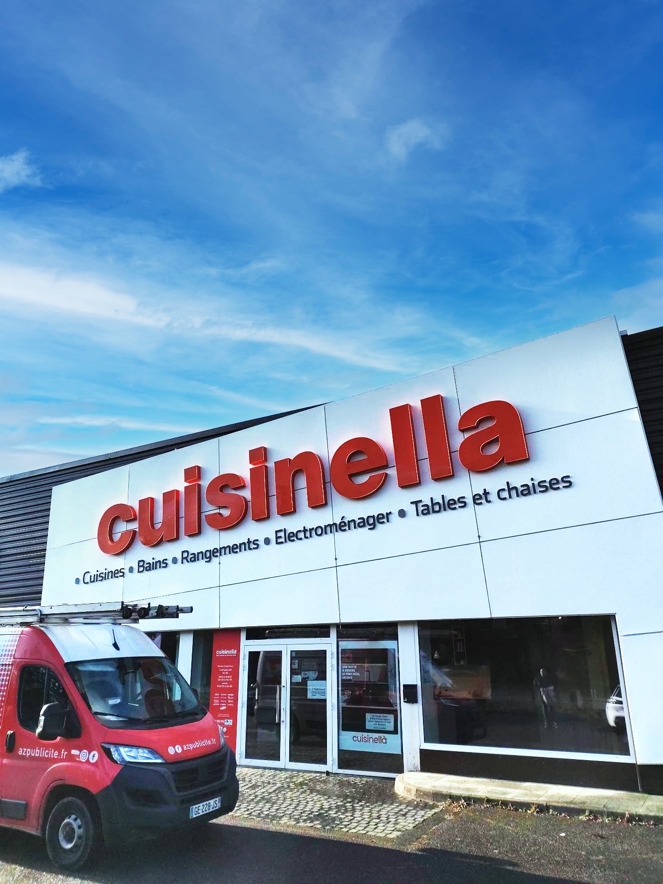 Entretien d’enseigne commerciale : un suivi durable depuis 1983